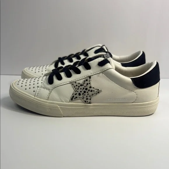 Vintage Havana White and Black Athletic Shoes - Picture 5 of 11